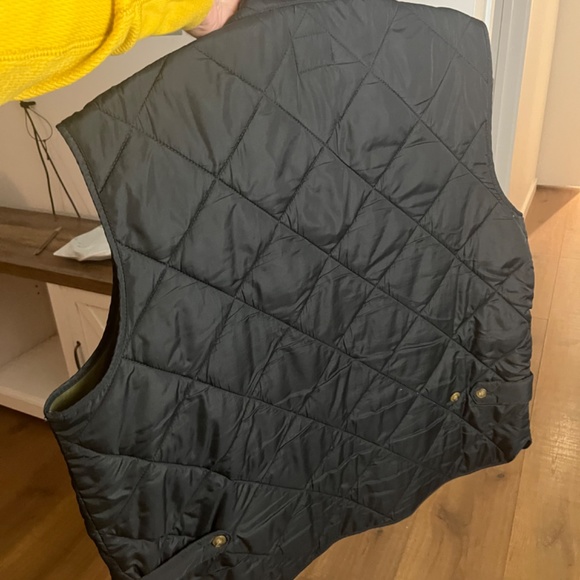 J Crew Quilted Vest - Picture 4 of 4